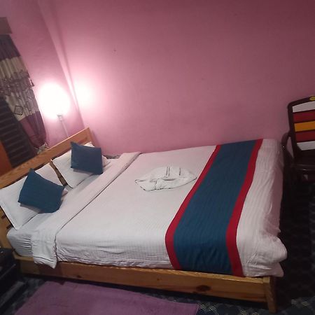 Galaxy Inn Guest House Pokhara Luaran gambar