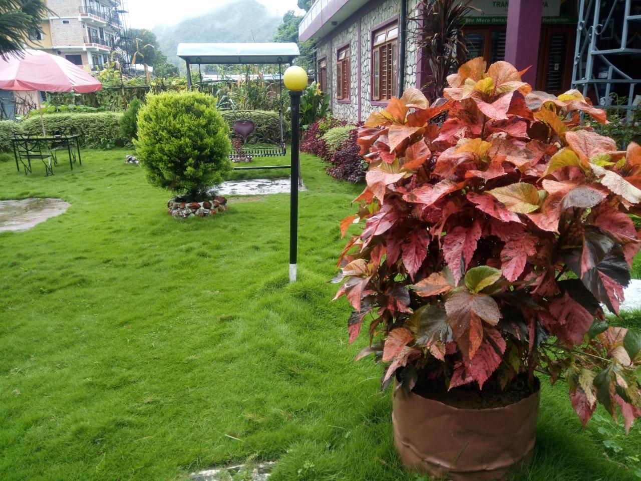 Galaxy Inn Guest House Pokhara Luaran gambar