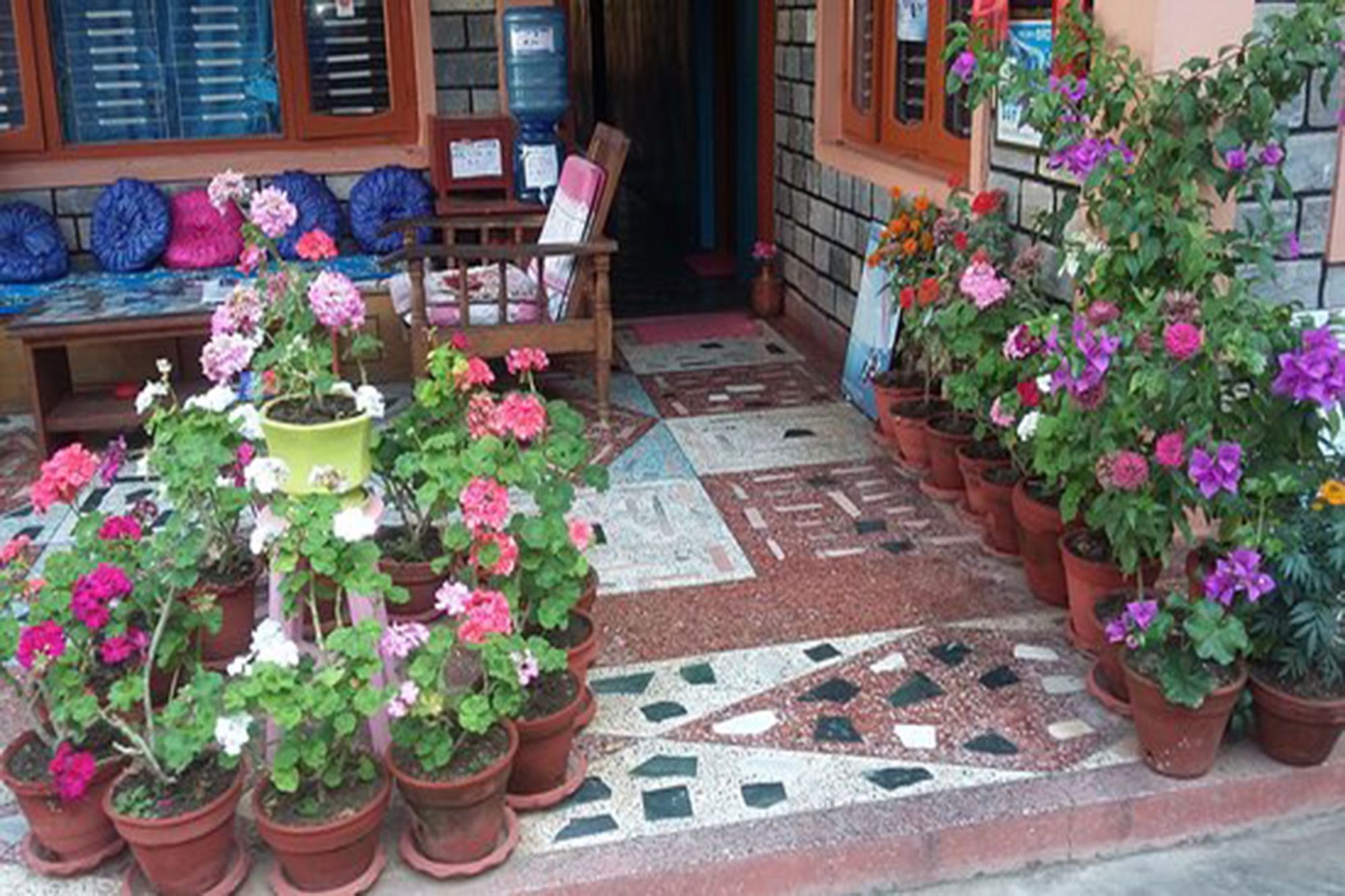 Galaxy Inn Guest House Pokhara Luaran gambar
